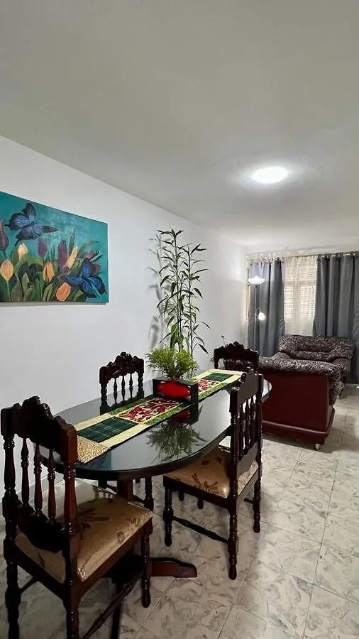 Casa Nawi, Familias Y Amigos En Un Mismo Lugar Villa Cali Nyaraló